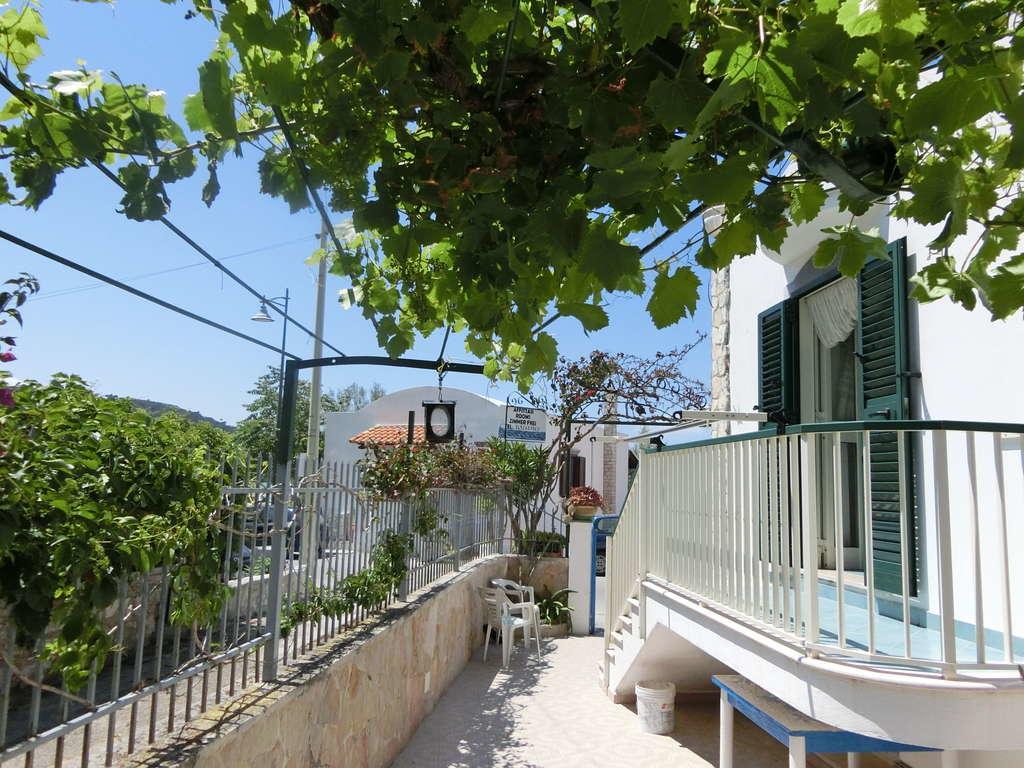 Blu Marine Casa A 10Mt Dalla Spiaggia ペスキチ エクステリア 写真